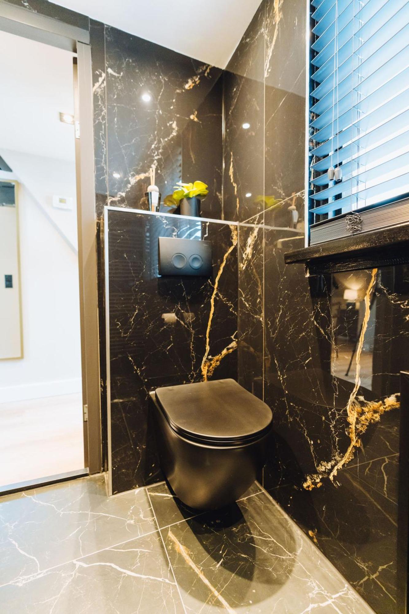 Lok Historics Luxury Art-Inspired Loft In Historic City Centre! Haarlem Eksteriør bilde